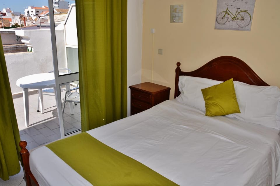Bed, Balcony/Terrace