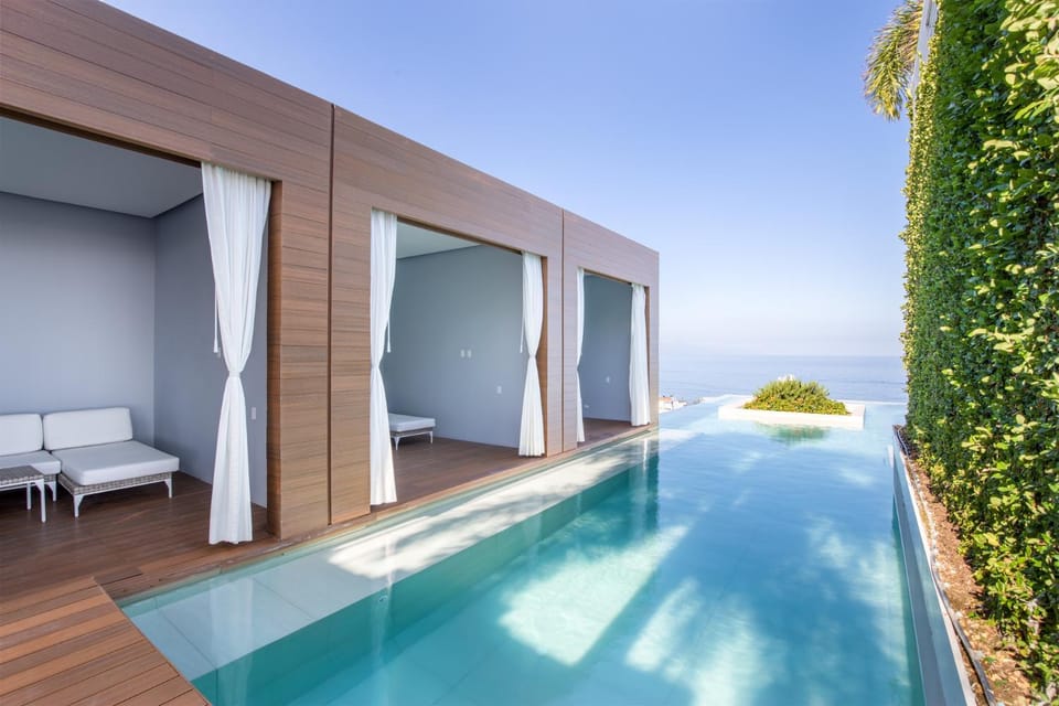Swimming pool, Swimming pool, sunbed