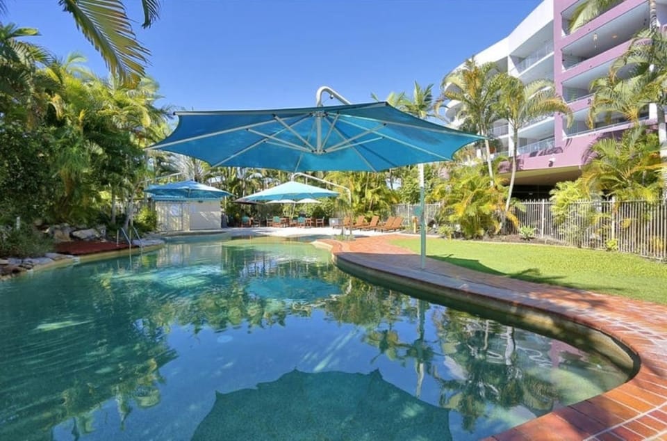 Hervey Bay Resort Stay with Balcony & Parking Apartment in Hervey Bay