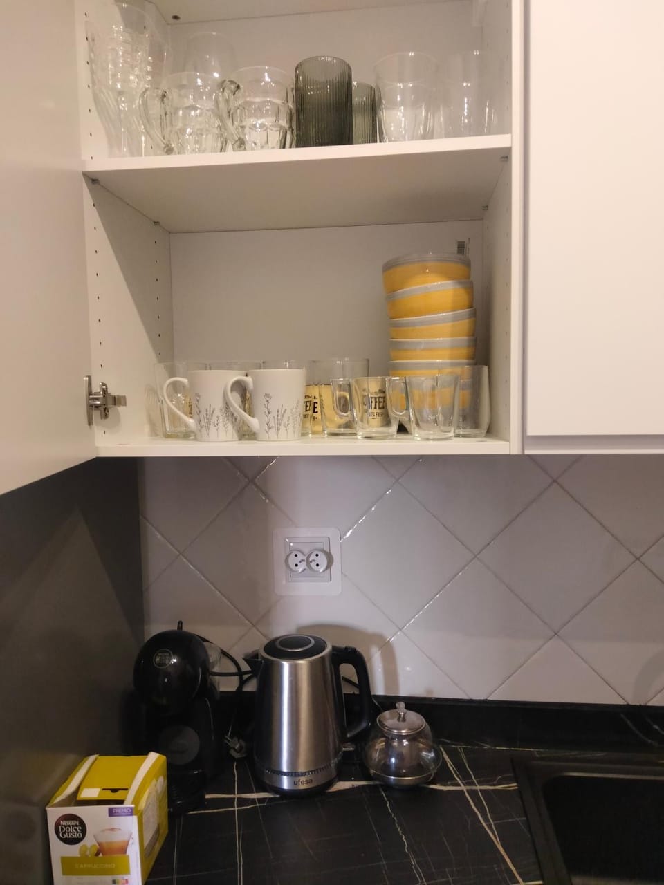 Coffee/tea facilities, Kitchen or kitchenette, toaster