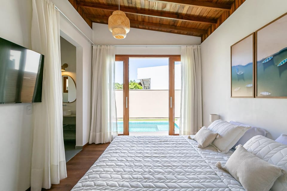 Bedroom, Pool view, Swimming pool