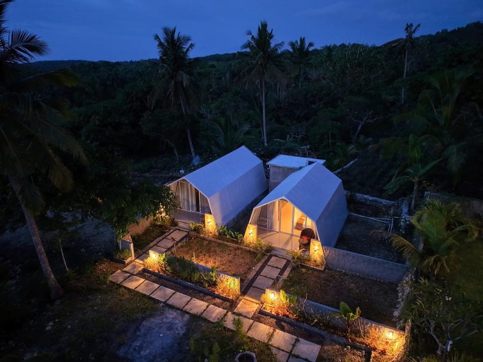 Property building, Night