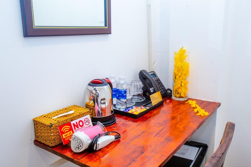 Coffee/tea facilities, Drinks