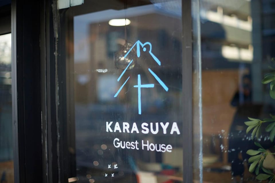 KARASUYA GuestHouse Bed and Breakfast in Japan