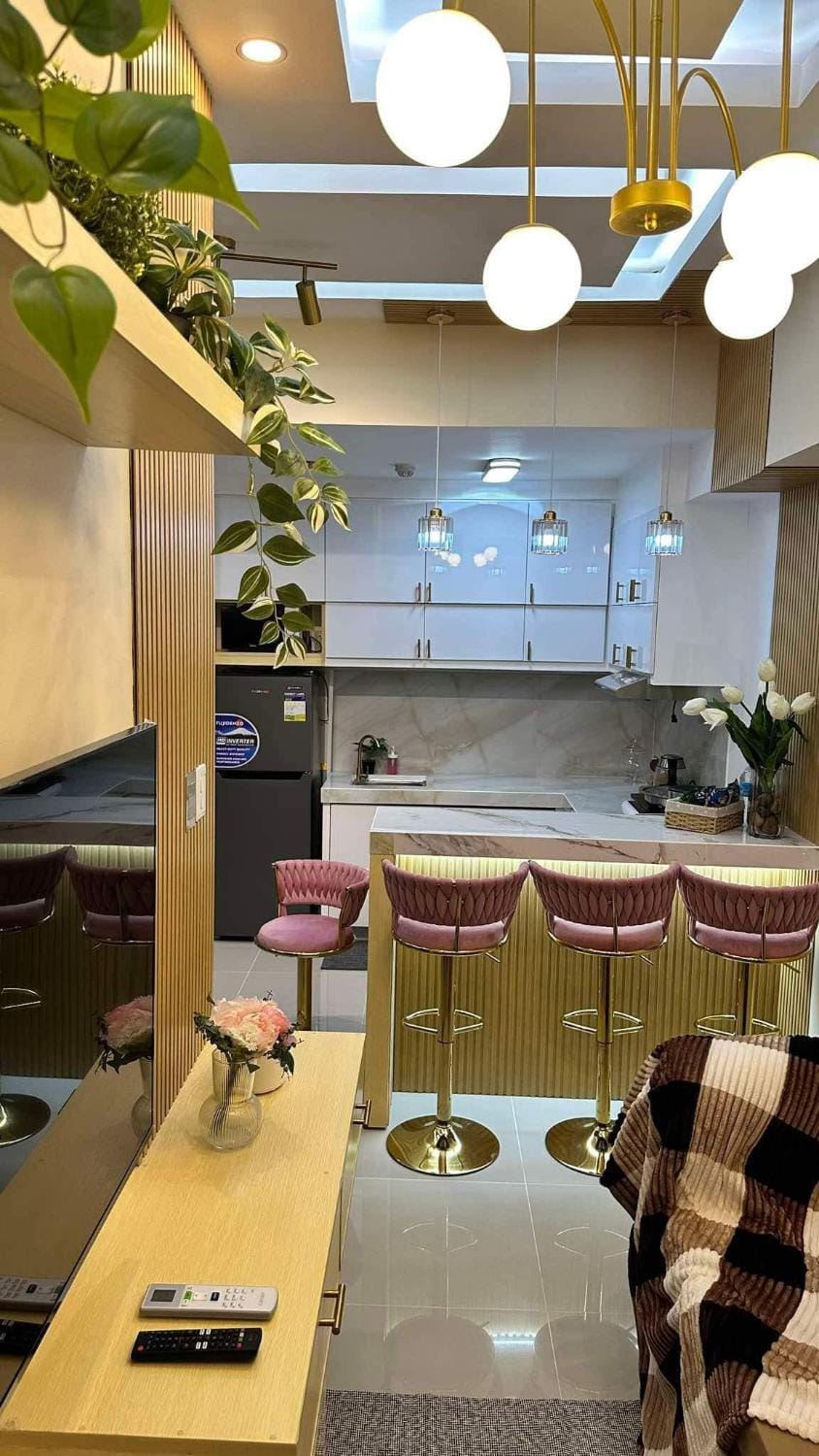 K&L suites Apartment hotel in Quezon City