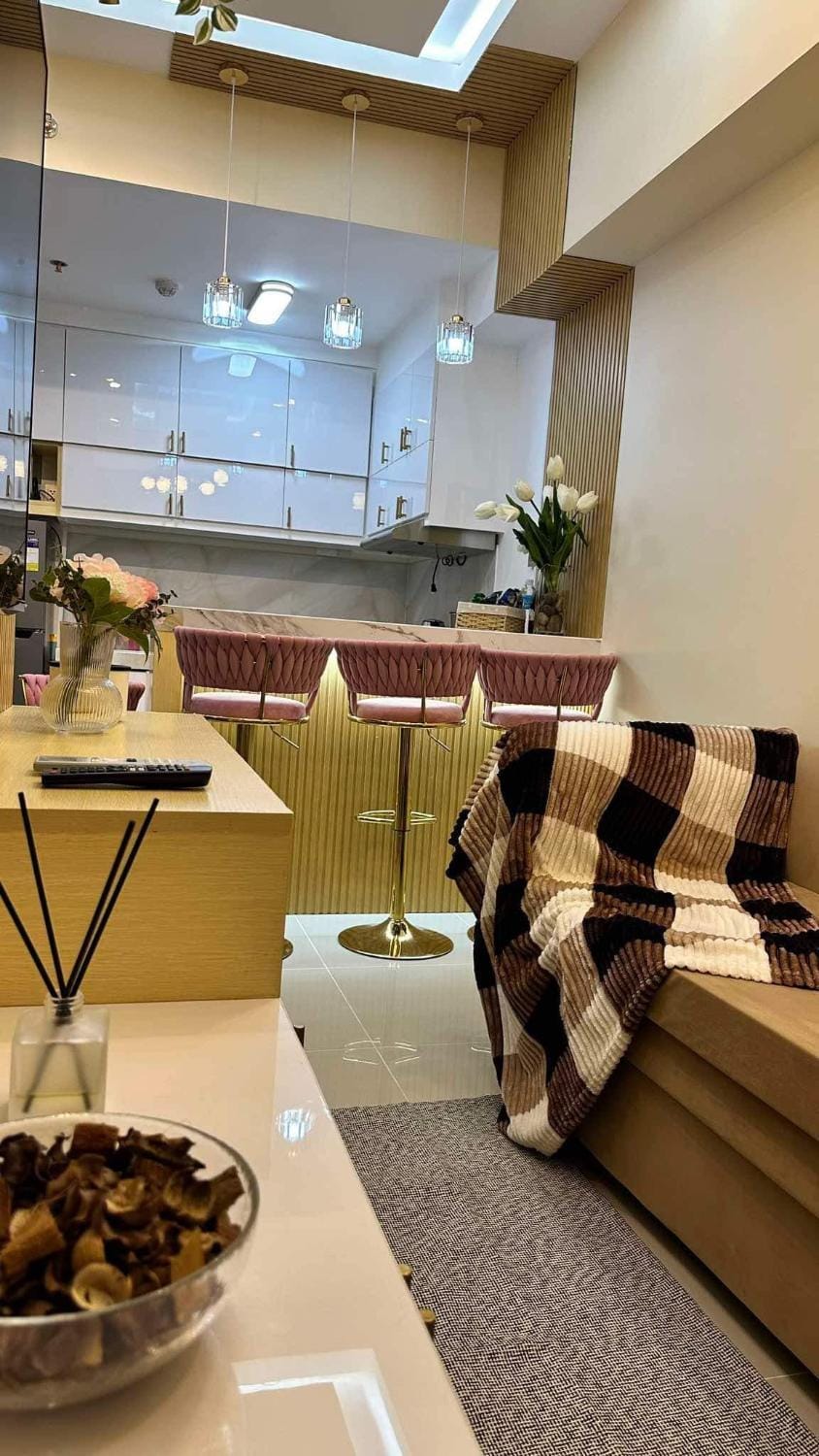 K&L suites Apartment hotel in Quezon City