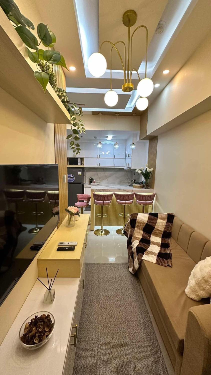 K&L suites Apartment hotel in Quezon City