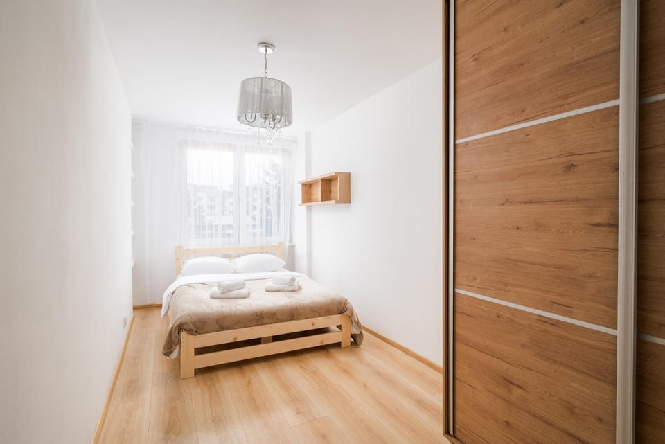 Bed, Photo of the whole room, Bedroom, towels, wardrobe