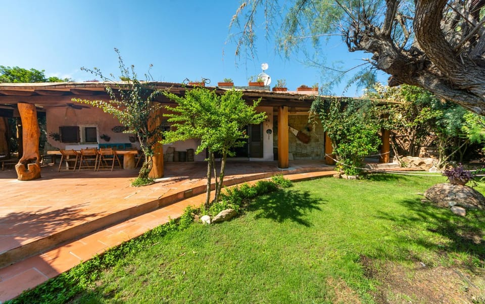 Property building, Garden view
