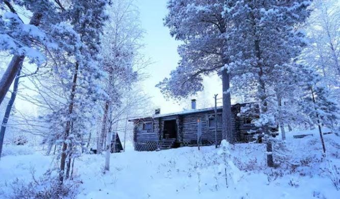 Inari lake modest cabin Cabin in Lapland