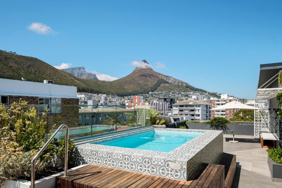 Property building, Mountain view, Swimming pool