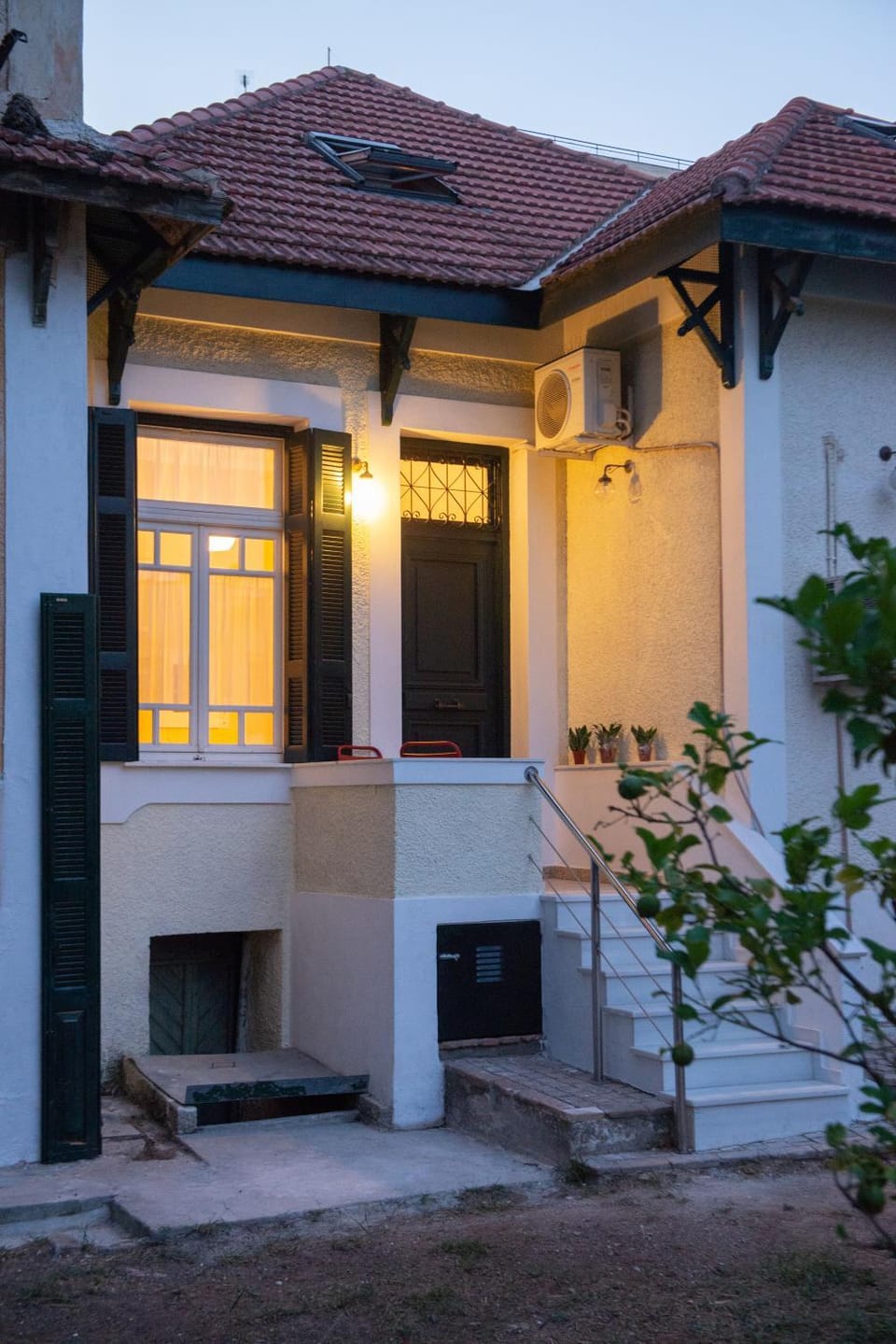 Property building, Facade/entrance