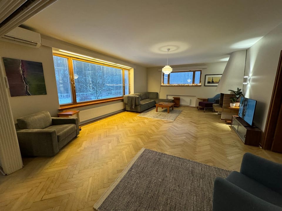 TV and multimedia, Living room