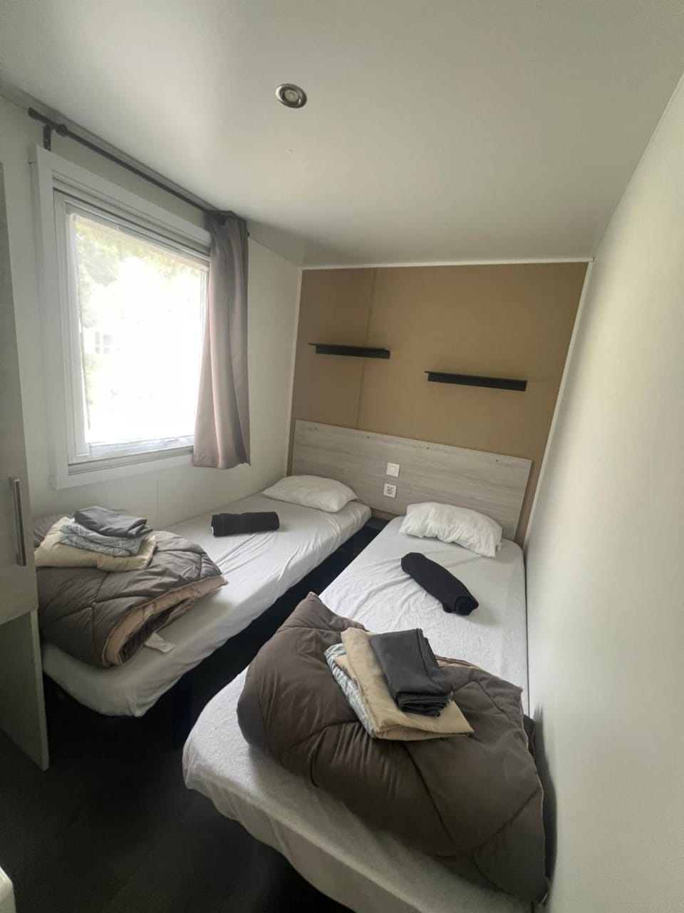Mobilhome 6 couchages grand confort Cap Ferret RM04 Apartment in Lege-Cap-Ferret