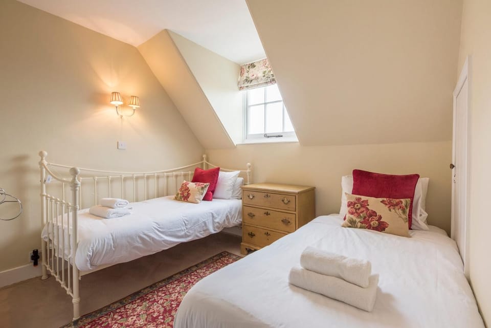 Castle Cottage, Orford House in Suffolk Coastal District