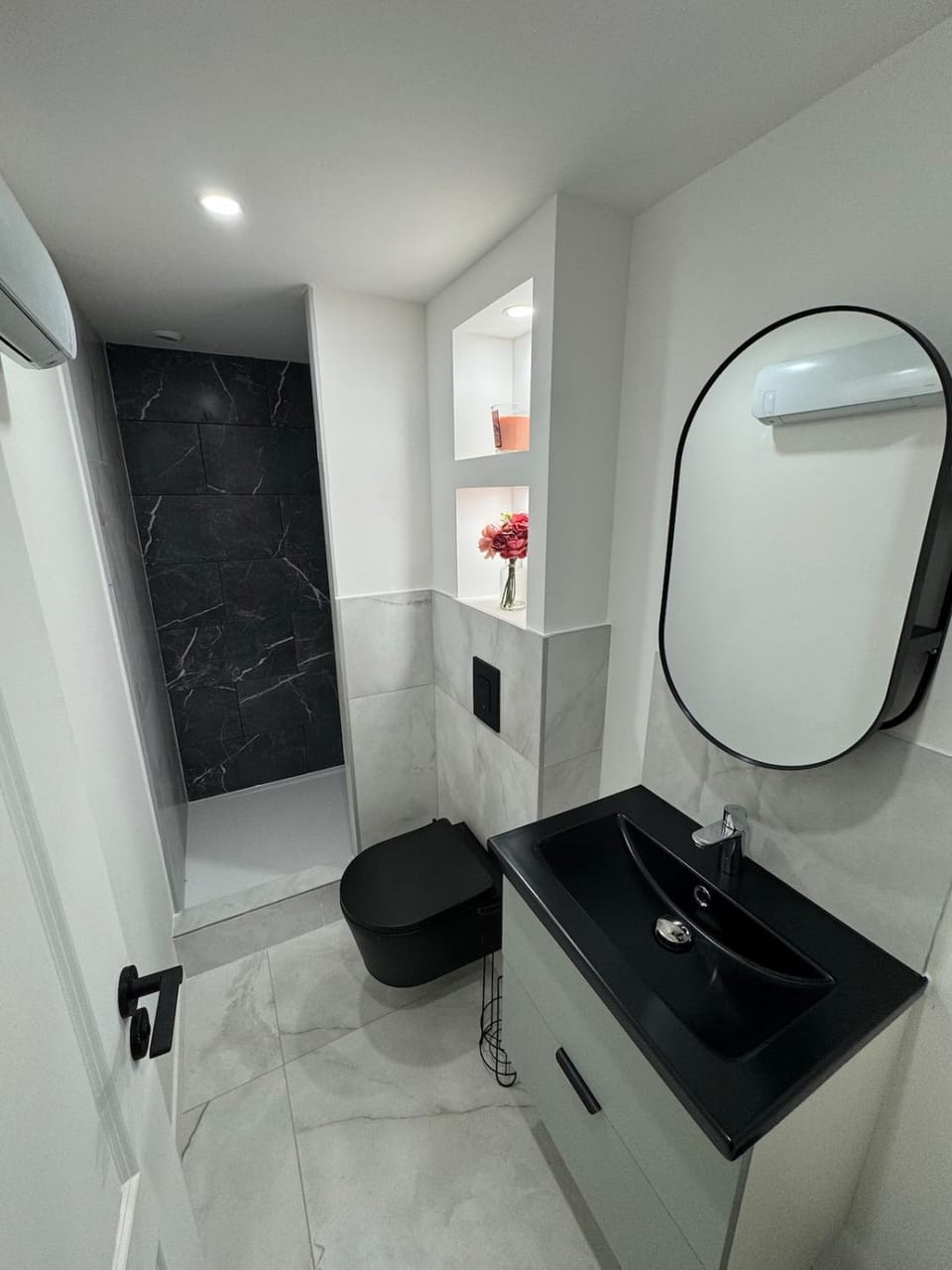 Flower power in Lyon neuf climatisé avec terrasse House in Lyon