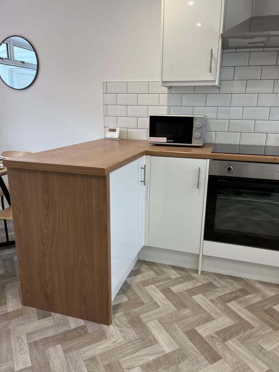 Kitchen or kitchenette, stove