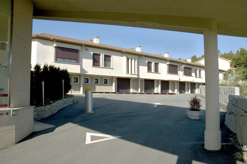 Property building, Day, Lobby or reception