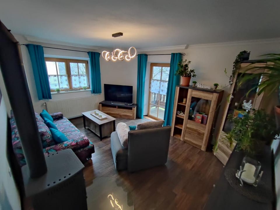 Ferienwohnung beim Maler Gandi Apartment in Salzburgerland