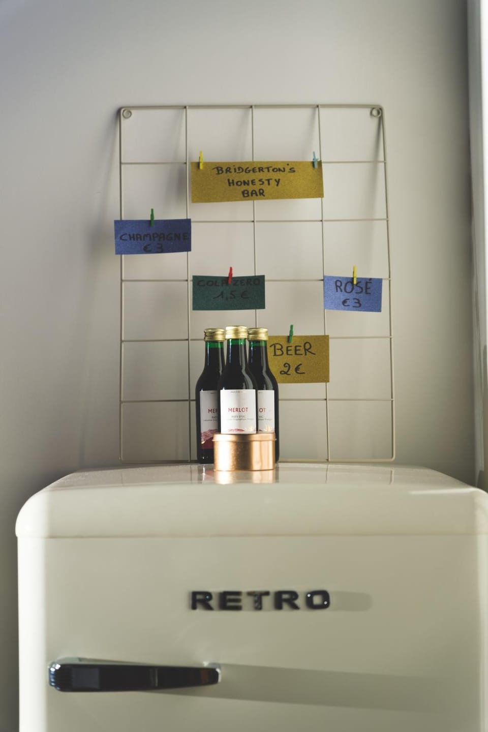 Communal lounge/ TV room, Dining area