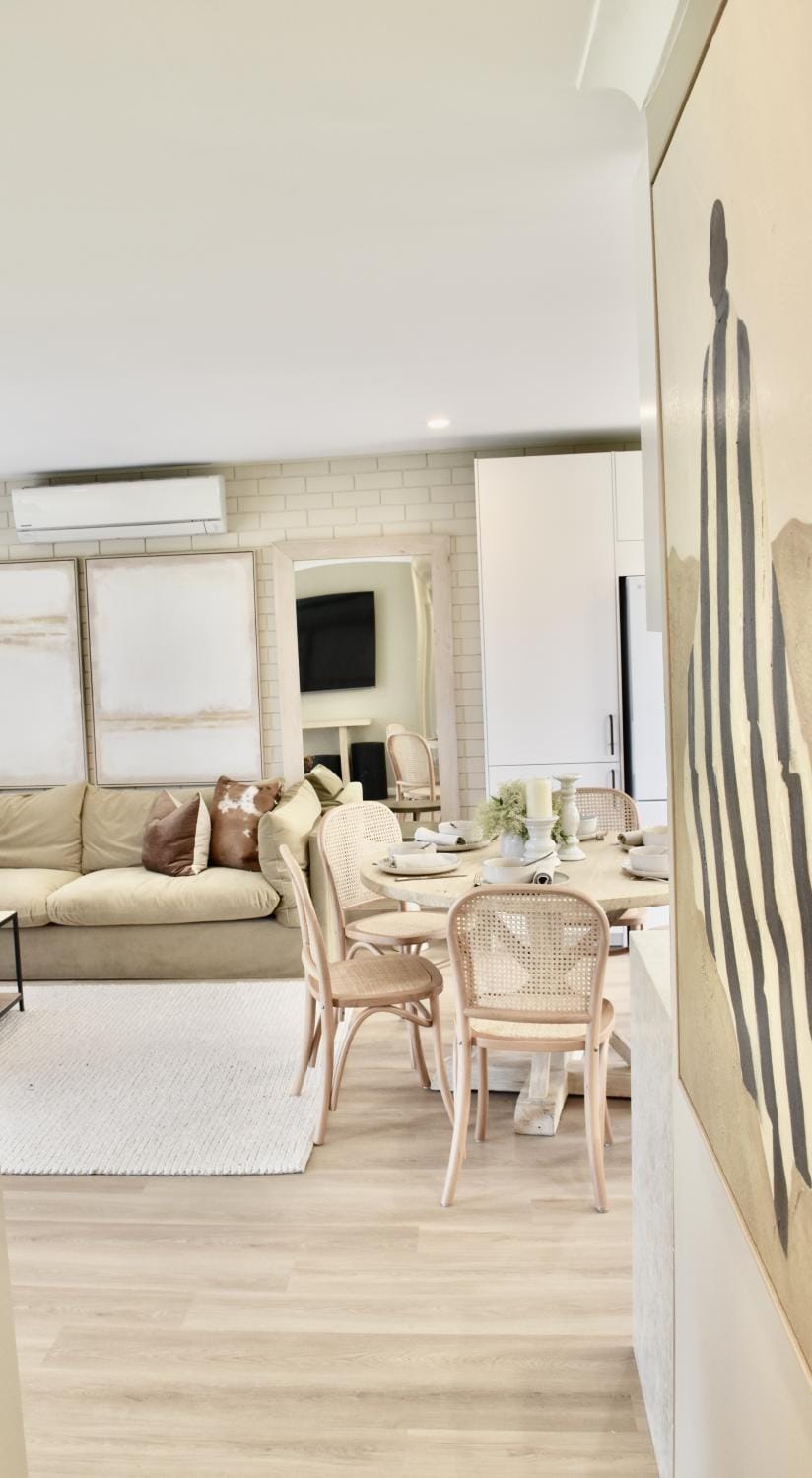 Newly Renovated, Quiet, 5min Walk to the Beach House in Callala Bay