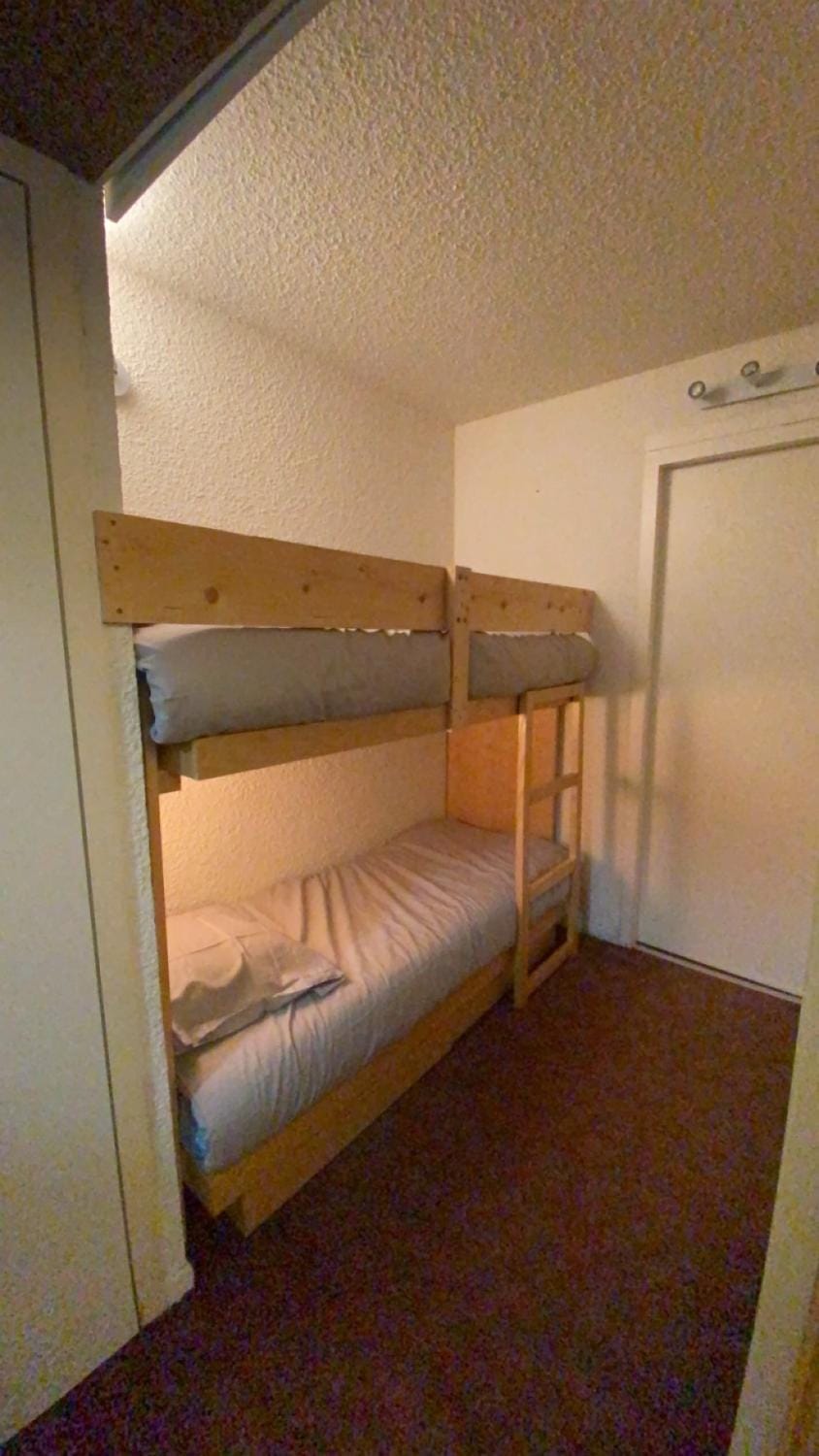 Studio Isola 2000 Apartment in Isola