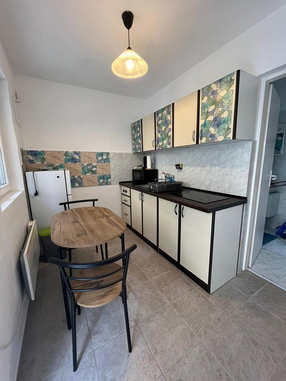 Kitchen or kitchenette, Dining area, pet friendly