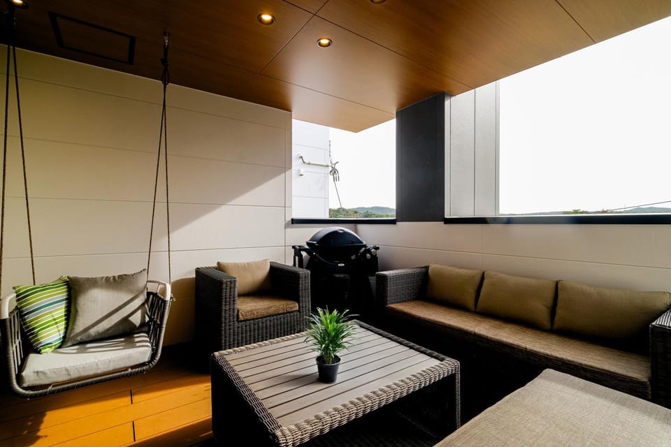 BBQ facilities, Balcony/Terrace