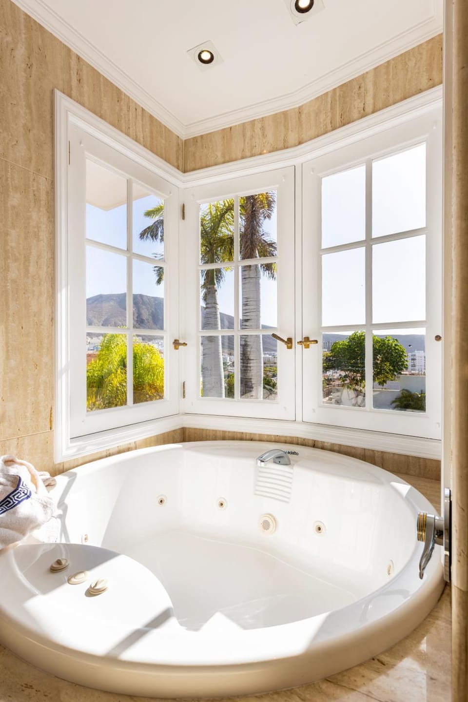Home2Book Timeless Elegance Villa, Los Cristianos Villa in Los Cristianos