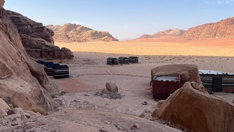 Wadi Rum Red Desert Luxury tent in South District