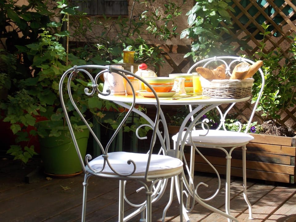 La Maison Du Bonheur Bed and Breakfast in Aups