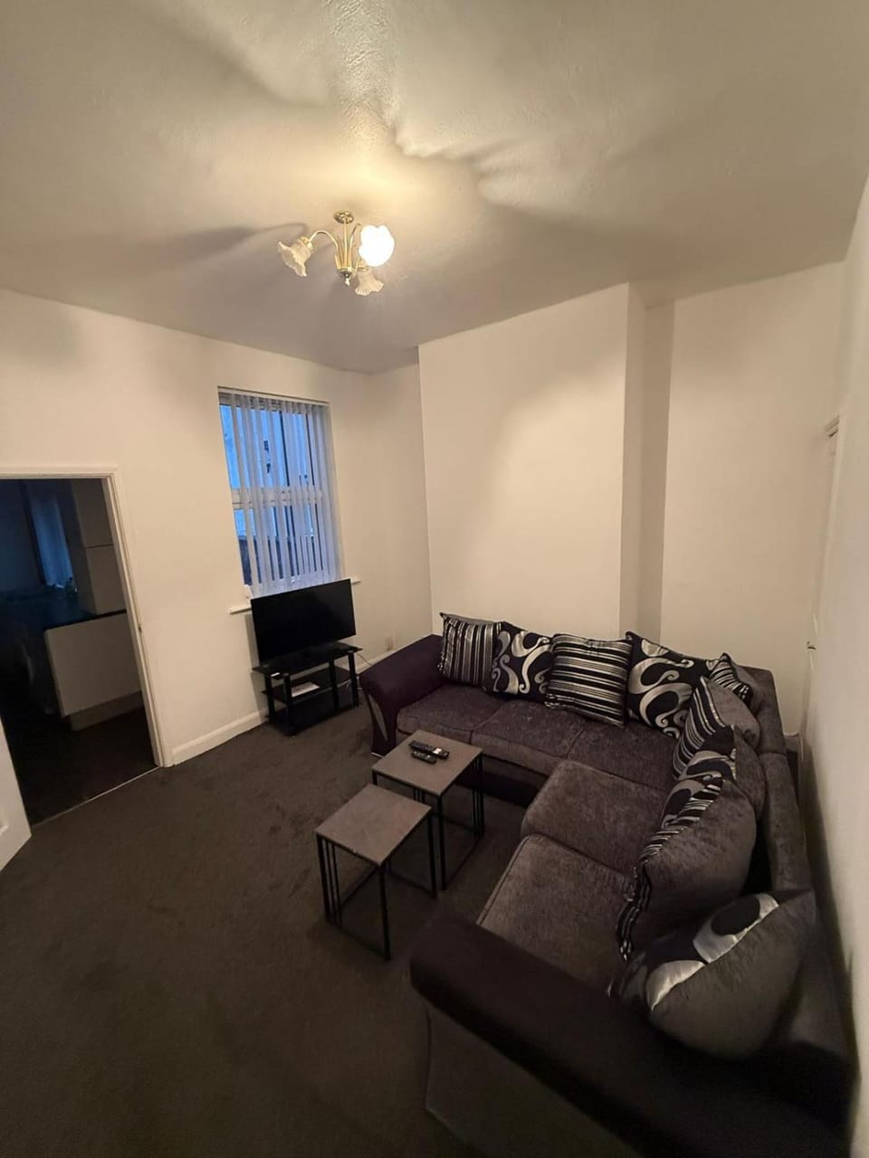 TV and multimedia, Living room, Seating area