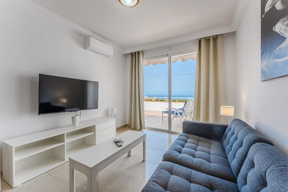 TV and multimedia, Living room, air conditioner