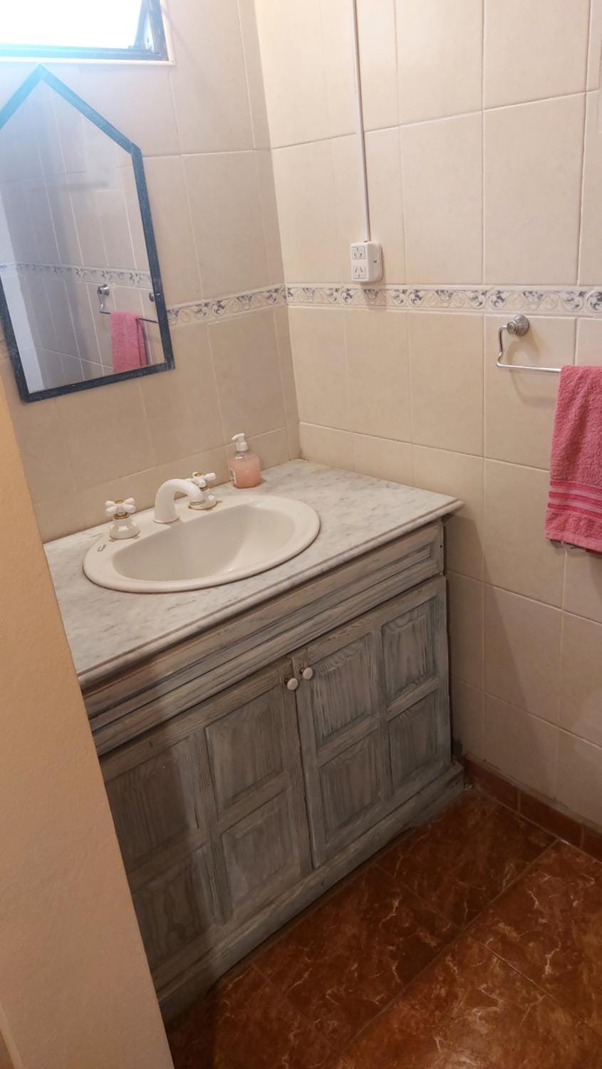 Bathroom, towels