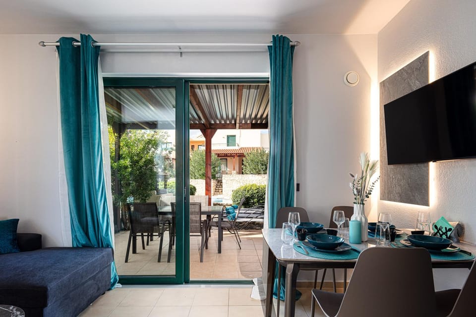 Balcony/Terrace, Living room, Dining area