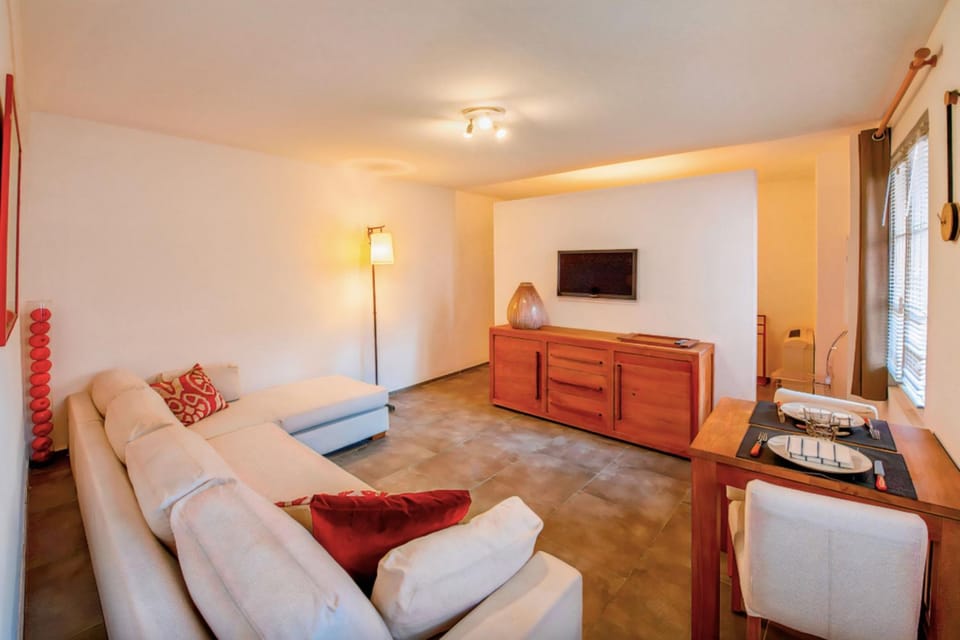 34m Studio in the Heart of Saint-Tropez Apartment in Saint-Tropez