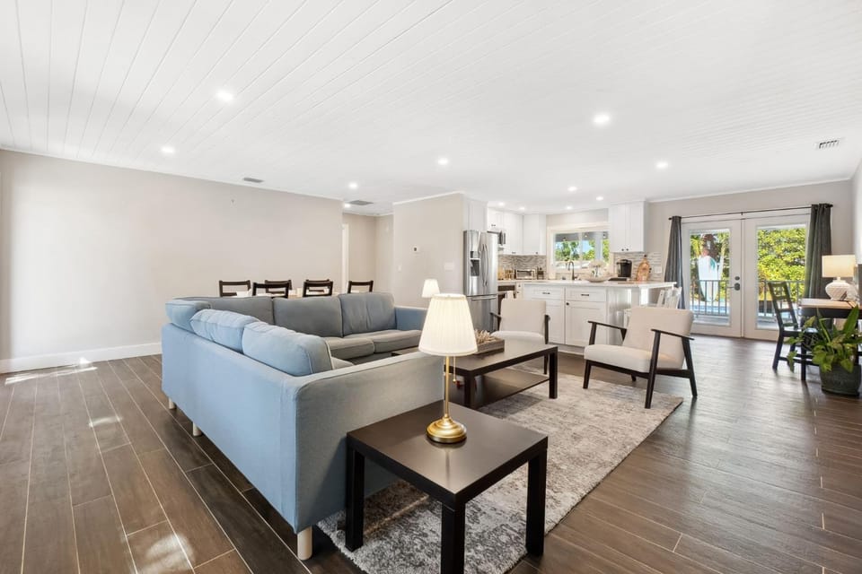 Blue Banyan Boathouse House in East Naples