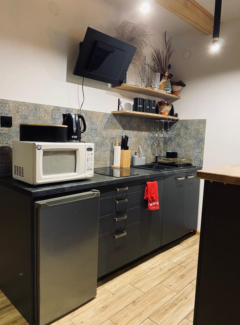 Kitchen or kitchenette, stove