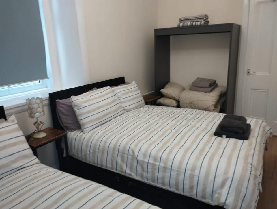 Flat in Central Edinburgh New Town , Lothian Road Heart of Edinburgh Flat Sleeps 4 Apartment in Edinburgh