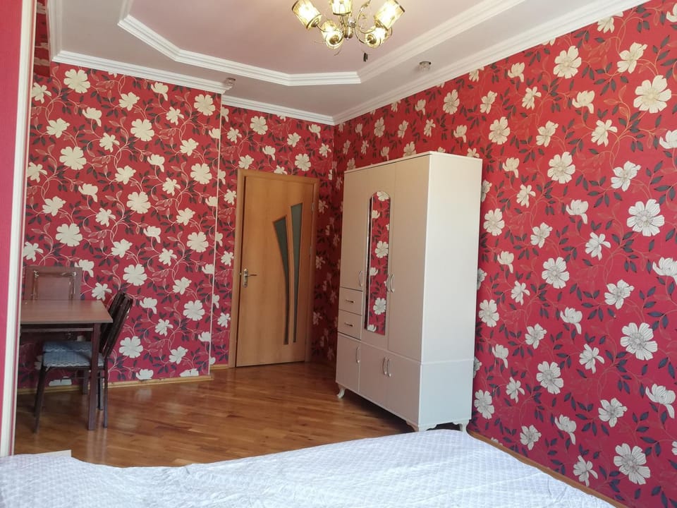 Bed, Photo of the whole room, Bedroom, wardrobe