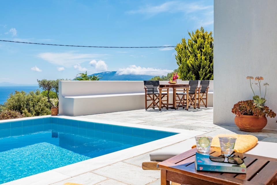 Property building, Pool view, Swimming pool, Swimming pool