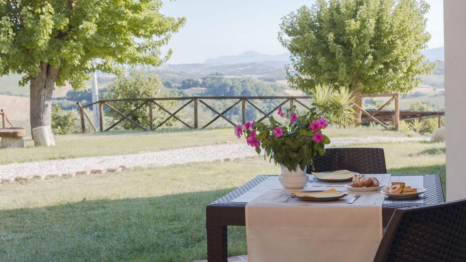 Garden view, Breakfast