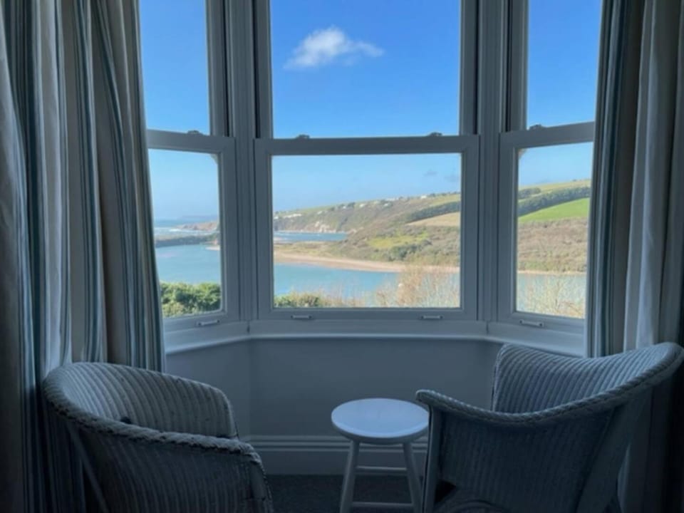 3 Avonside, 5 min walk to beach, Bantham, SDevon House in England