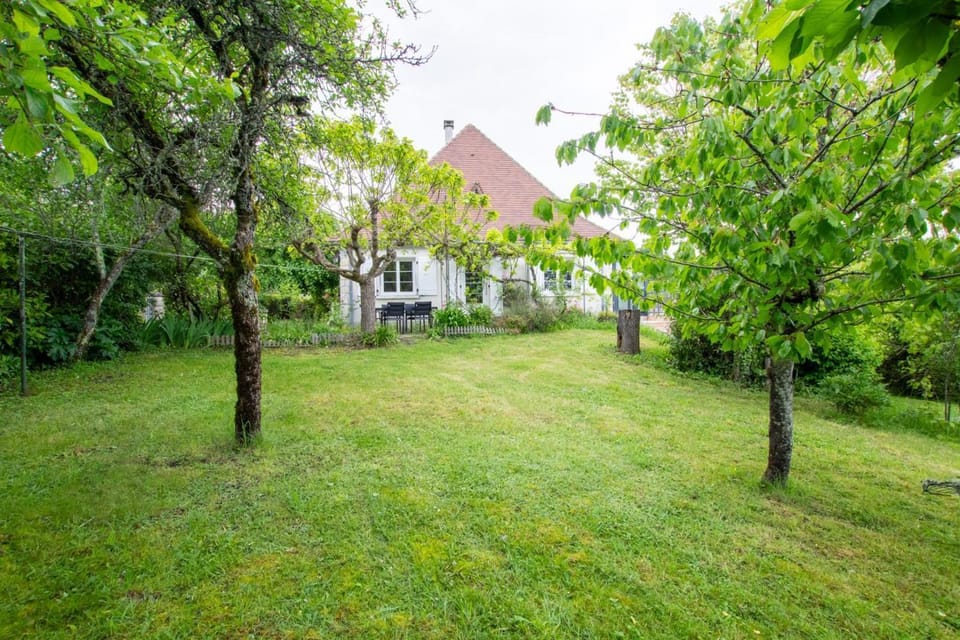 Le puits fleuri House in Nouvelle-Aquitaine