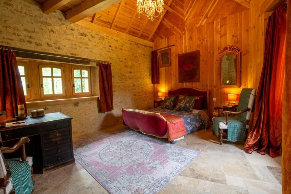 La baignade aux iris House in Le Bugue