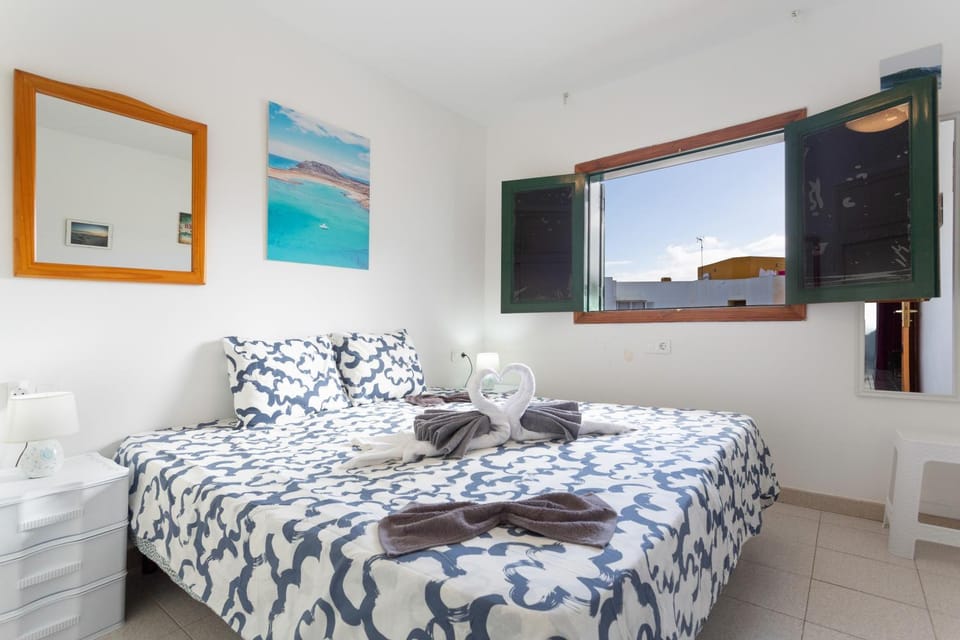 Living room, Bedroom