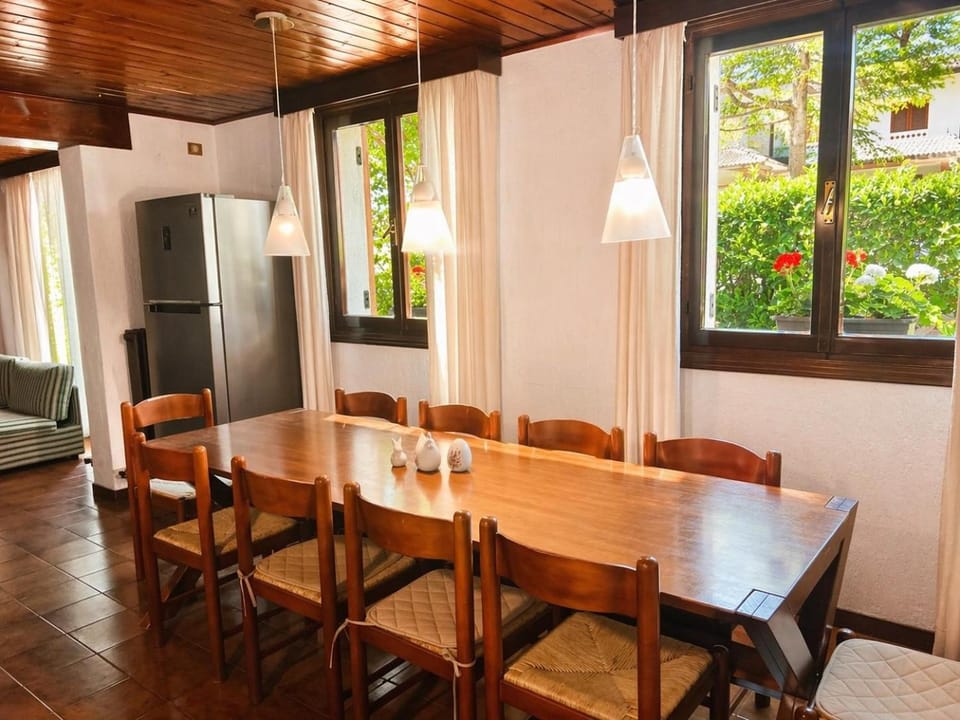 Villa by the Sea and Pool Villa in Lignano Sabbiadoro