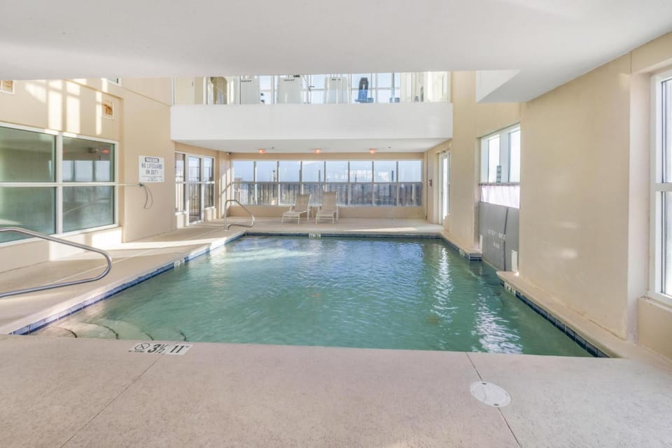 Crystal Shores 507 by Vacation Homes Collection Apartment in West Beach