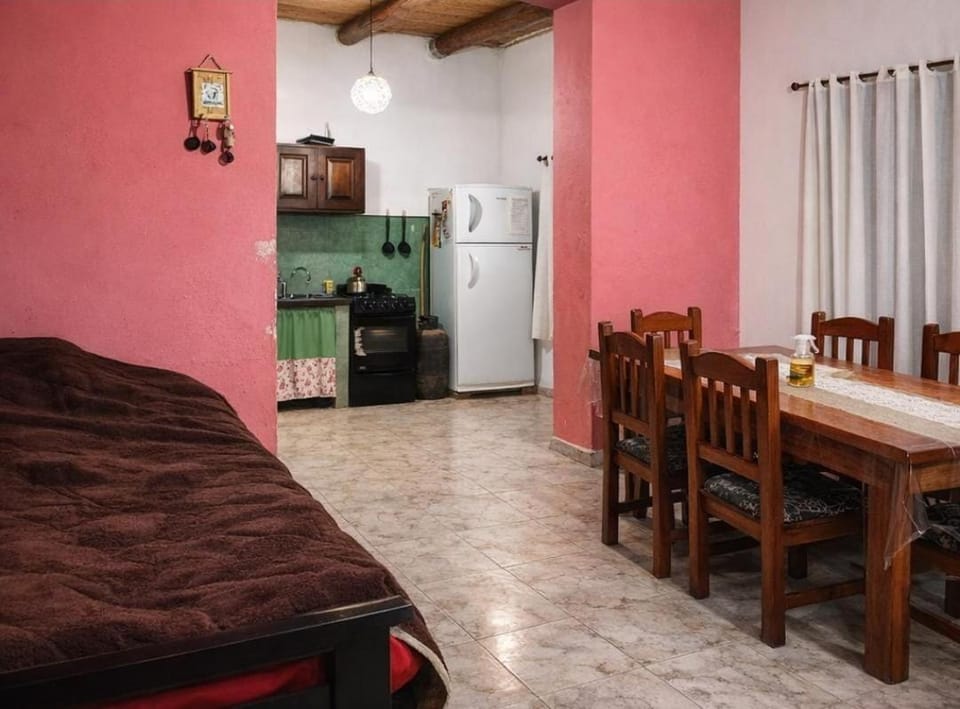 Living room, Dining area, pet friendly, stove