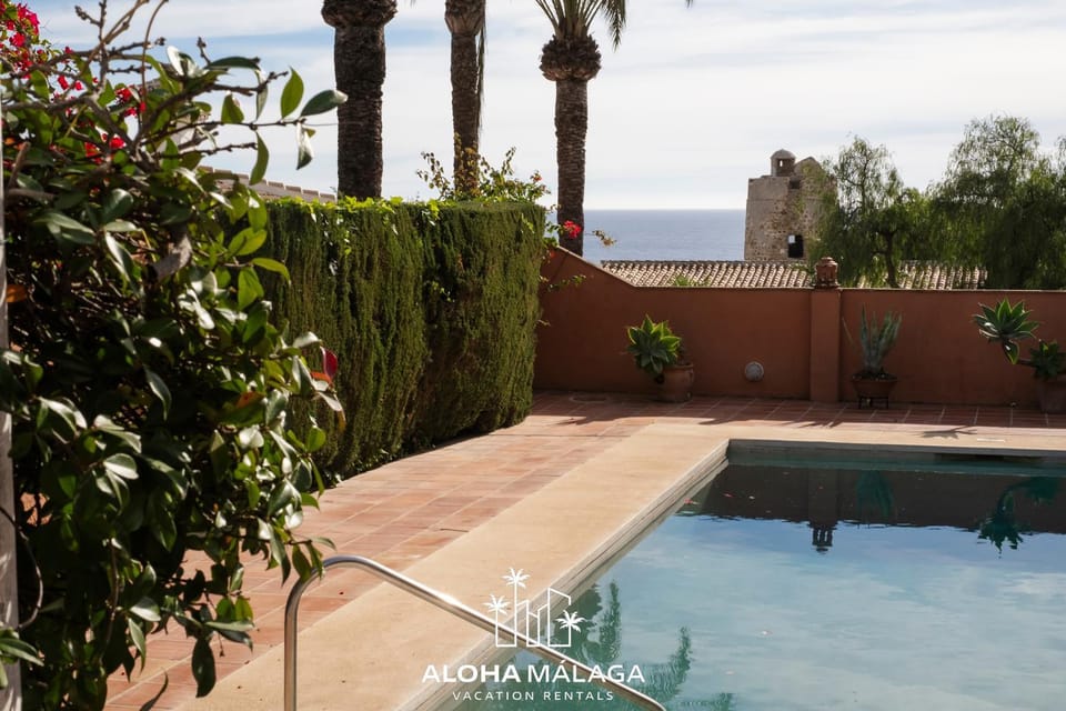 Garden, Garden view, Pool view, Swimming pool